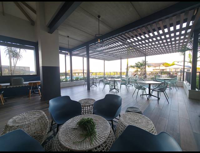 2 BEDROOM APARTMENT TO LET IN BALLITO CENTRAL